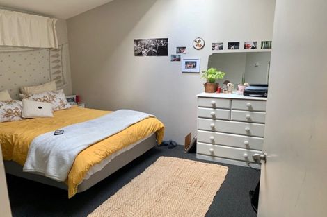 Photo of property in 5u7 Hopper Street, Mount Cook, Wellington, 6011