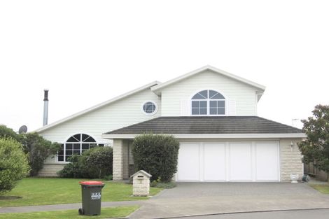 Photo of property in 16 Bishops Close, Greenmeadows, Napier, 4112
