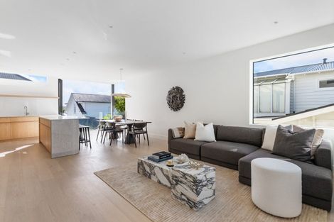 Photo of property in 19a Argyle Street, Hamilton East, Hamilton, 3216