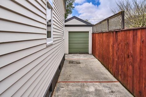 Photo of property in 10 Avon Street, Waterloo, Lower Hutt, 5011