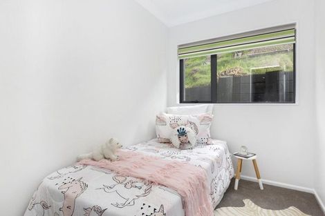 Photo of property in 27a Moonsail Drive, Whitby, Porirua, 5024