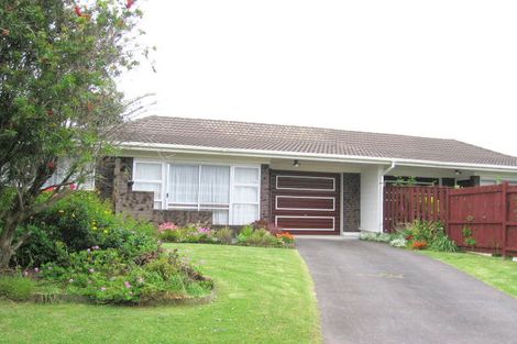 Photo of property in 1/4 Palm Court Drive, Glen Eden, Auckland, 0602