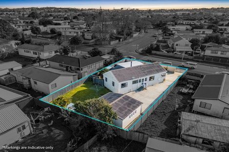 Photo of property in 97 Hyperion Drive, Randwick Park, Auckland, 2105