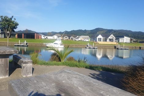 Photo of property in 70 Leeward Drive, Whitianga, 3510