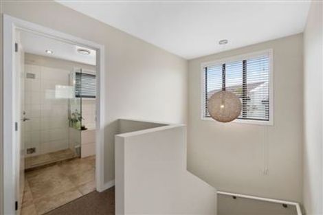 Photo of property in 140 Gills Road, Albany Heights, Auckland, 0632
