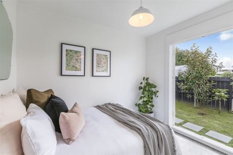 Photo of property in 2/783 Te Atatu Road, Te Atatu Peninsula, Auckland, 0610