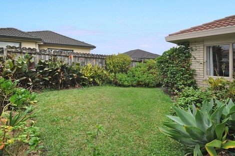 Photo of property in 99 Pooks Road, Ranui, Auckland, 0612