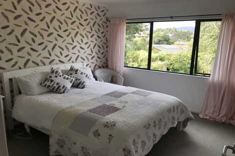 Photo of property in 14 Petrel Lane, Whitby, Porirua, 5024