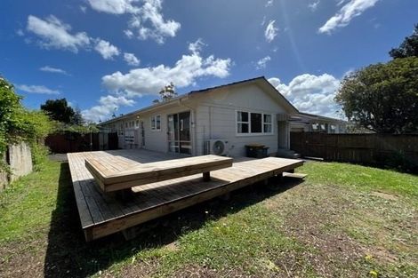Photo of property in 2/21 Gardner Avenue, New Lynn, Auckland, 0600