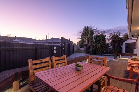 Photo of property in 47a Kawaha Point Road, Fairy Springs, Rotorua, 3015