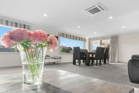 Photo of property in 37 Rhoboro Road, Twizel, 7901