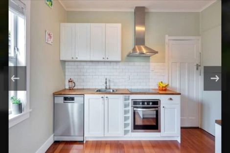 Photo of property in 2/24 Miller Road, Mangere Bridge, Auckland, 2022