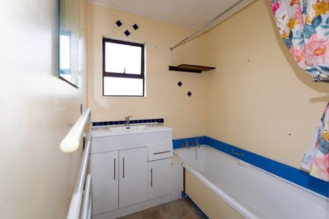 Photo of property in 131 Riverbend Road, Onekawa, Napier, 4110
