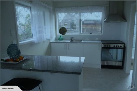 Photo of property in 6/3 Koromiko Street, New Lynn, Auckland, 0600