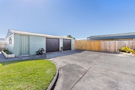 Photo of property in 2 Robert Mckeen Street, Otaki Beach, Otaki, 5512