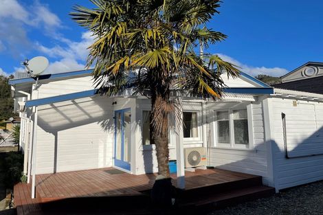 Photo of property in 30 Waimea Road, Nelson South, Nelson, 7010