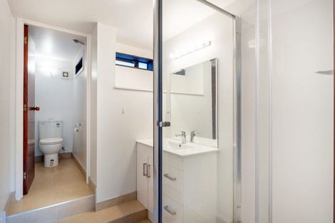 Photo of property in 245 Sunset Road, Sunnynook, Auckland, 0632