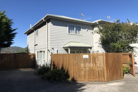 Photo of property in 8 Waldie Grove, Avalon, Lower Hutt, 5011
