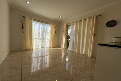 Photo of property in 9 Bush View Place, Flat Bush, Auckland, 2019