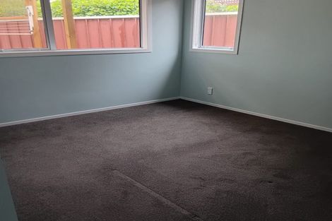 Photo of property in 19 Radiata Grove, Brown Owl, Upper Hutt, 5018