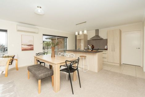 Photo of property in 8 Arista Way, Rototuna North, Hamilton, 3210
