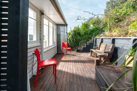 Photo of property in 29 Bedford Street, Northland, Wellington, 6012