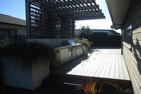 Photo of property in 37 Hamill Road, Halswell, Christchurch, 8025