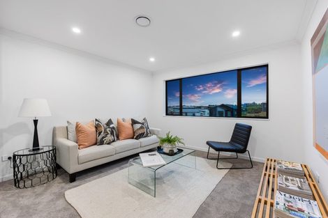Photo of property in 17 Pakirikiri Street, Long Bay, 0630