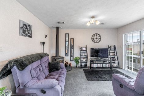 Photo of property in 3 O'byrne Street, Waikiwi, Invercargill, 9810