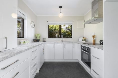 Photo of property in 2a Golf Road, Mount Maunganui, 3116