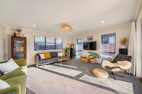 Photo of property in 30 Martingale Drive, Whitby, Porirua, 5024