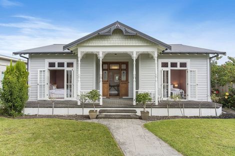 Photo of property in 219 The Square, Whangamata, 3620