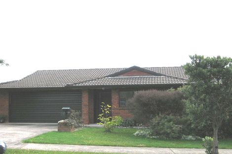 Photo of property in 12 Jubaea Place, Henderson, Auckland, 0610