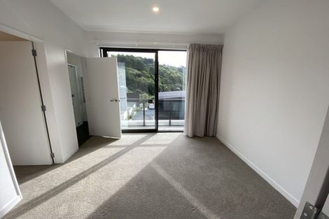 Photo of property in 25 Rua Kai Way, Brooklyn, Wellington, 6021