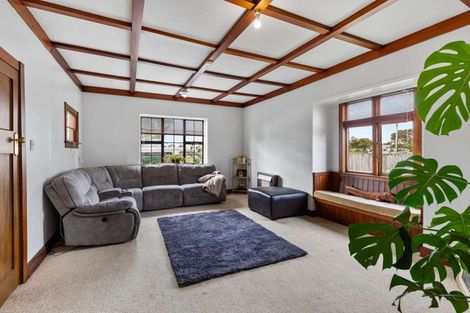 Photo of property in 1 Devon Road, Springvale, Whanganui, 4501