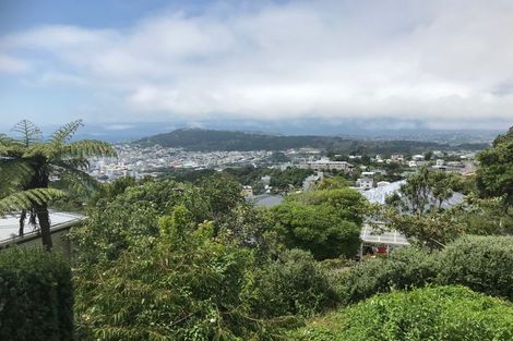 Photo of property in 23 Mitchell Street, Brooklyn, Wellington, 6021