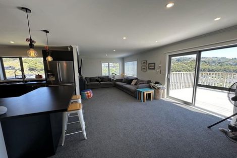 Photo of property in 169 Navigation Drive, Whitby, Porirua, 5024