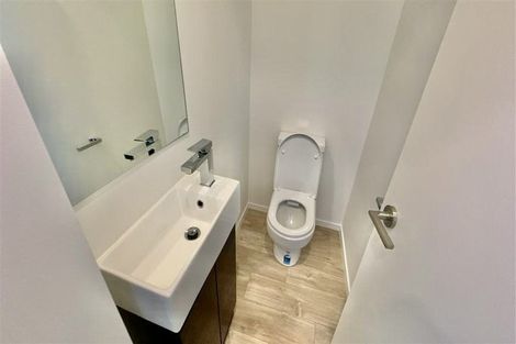 Photo of property in 14a Andrew Road, Howick, Auckland, 2010
