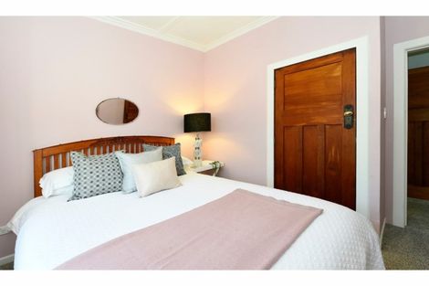 Photo of property in 23 Tipahi Street, Nelson South, Nelson, 7010