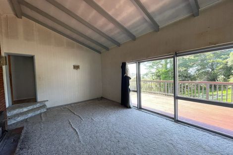 Photo of property in 305 Don Buck Road, Massey, Auckland, 0614