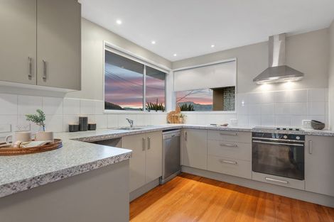 Photo of property in 23 Walkers Road, Lyttelton, 8082