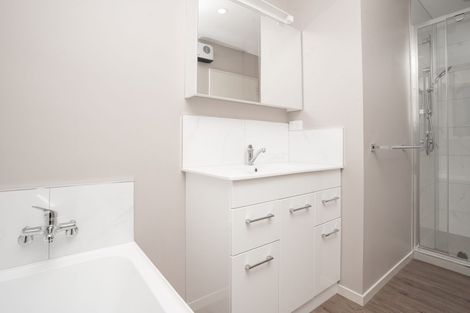 Photo of property in 3a Sealy Place, Bryndwr, Christchurch, 8053