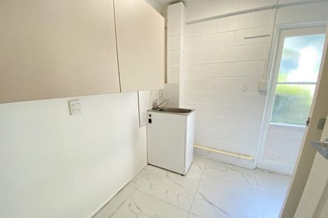 Photo of property in 36 Murvale Drive, Bucklands Beach, Auckland, 2014