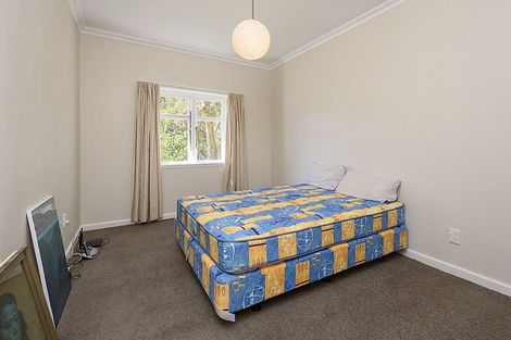 Photo of property in 33 Bentinck Avenue, Strathmore Park, Wellington, 6022