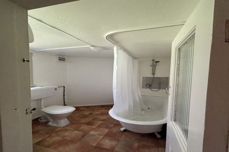 Photo of property in 21 Grass Street, Roseneath, Wellington, 6011