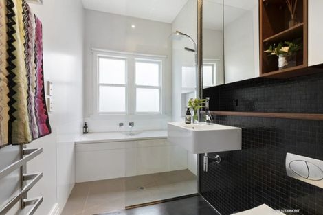 Photo of property in 13 Rewa Road, Hataitai, Wellington, 6021