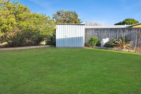 Photo of property in 16 Cousins Avenue East, Foxton Beach, Foxton, 4815