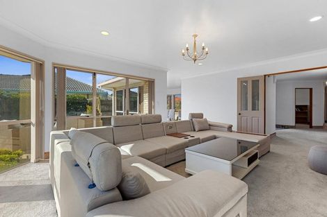 Photo of property in 24 Santa Monica Drive, Papamoa Beach, Papamoa, 3118
