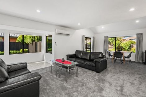 Photo of property in 15 Westlake Drive, Halswell, Christchurch, 8025
