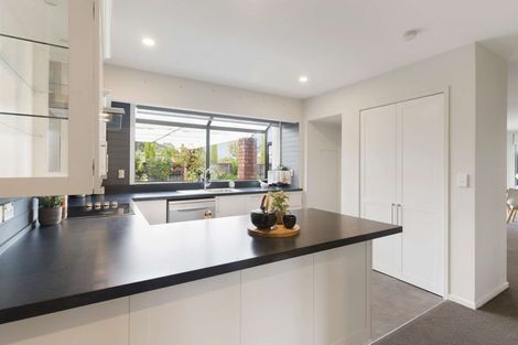 Photo of property in 52 Vagues Road, Northcote, Christchurch, 8052